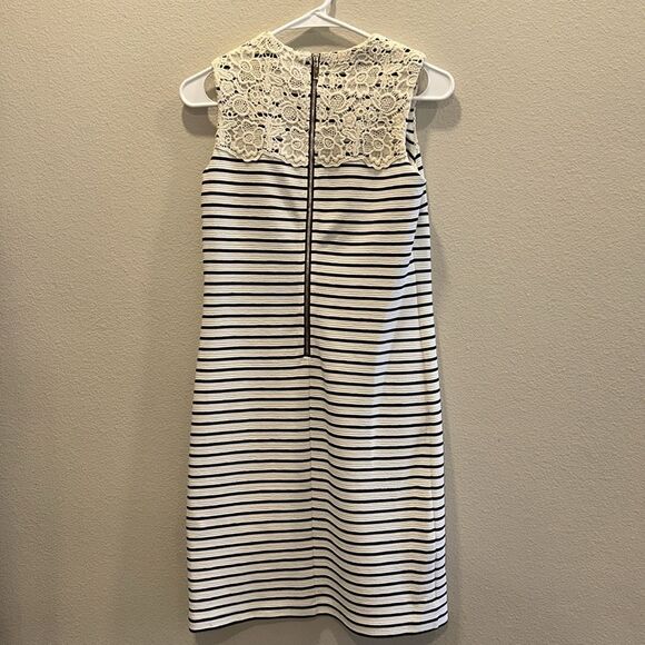 Tommy Hilfiger Sz 2 Blue and White Striped Dress Lace Nautical Coastal Spring - Picture 5 of 8